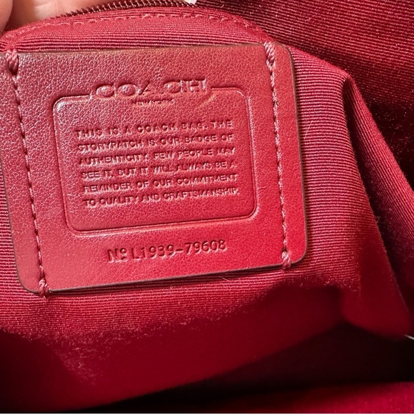 Coach Gallery Tote Red Gold Hardware Year Made 2019 11”x13”x5.5” - Picture 3 of 8